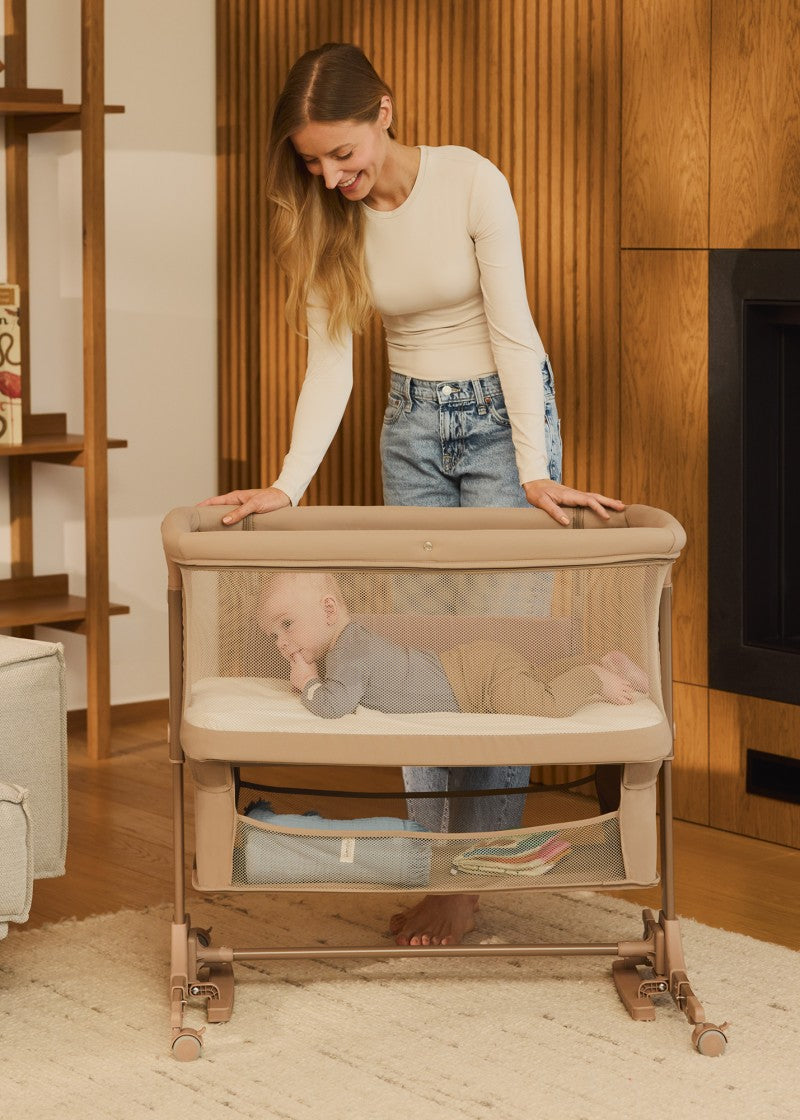 Lionelo Jodie 3-in-1 Bedside Crib In Green Graphite