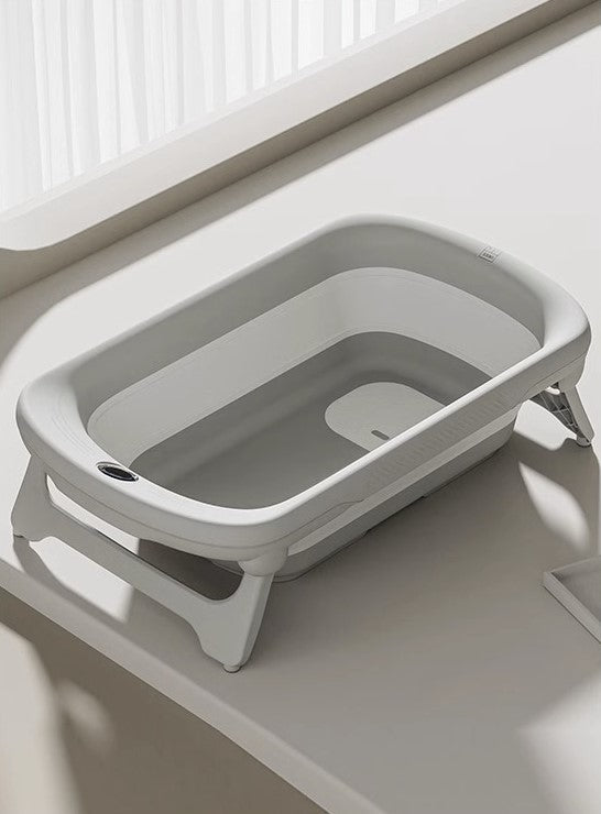 Foldable Smart Baby Bathtub with Digital Temperature Display